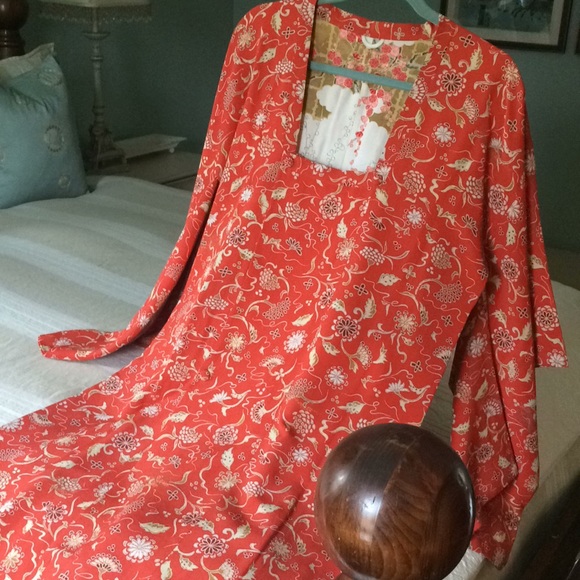 Handmade Silk Kimono - Picture 1 of 6